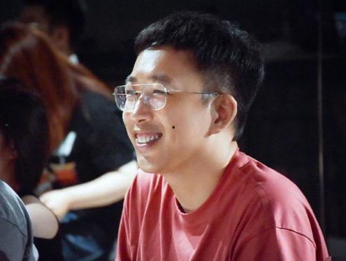 娱乐吃瓜于正,娱乐界的“吃瓜”达人，揭秘娱乐圈幕后故事