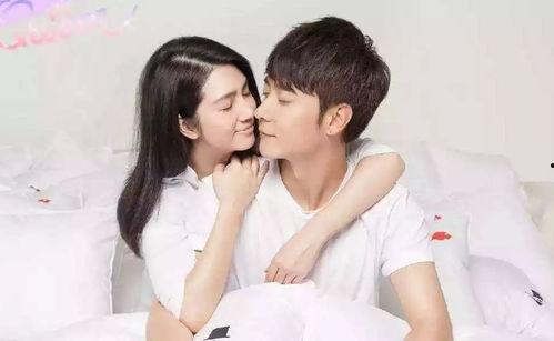 399娱乐圈吃瓜,揭秘明星幕后故事，吃瓜群众狂欢盛宴